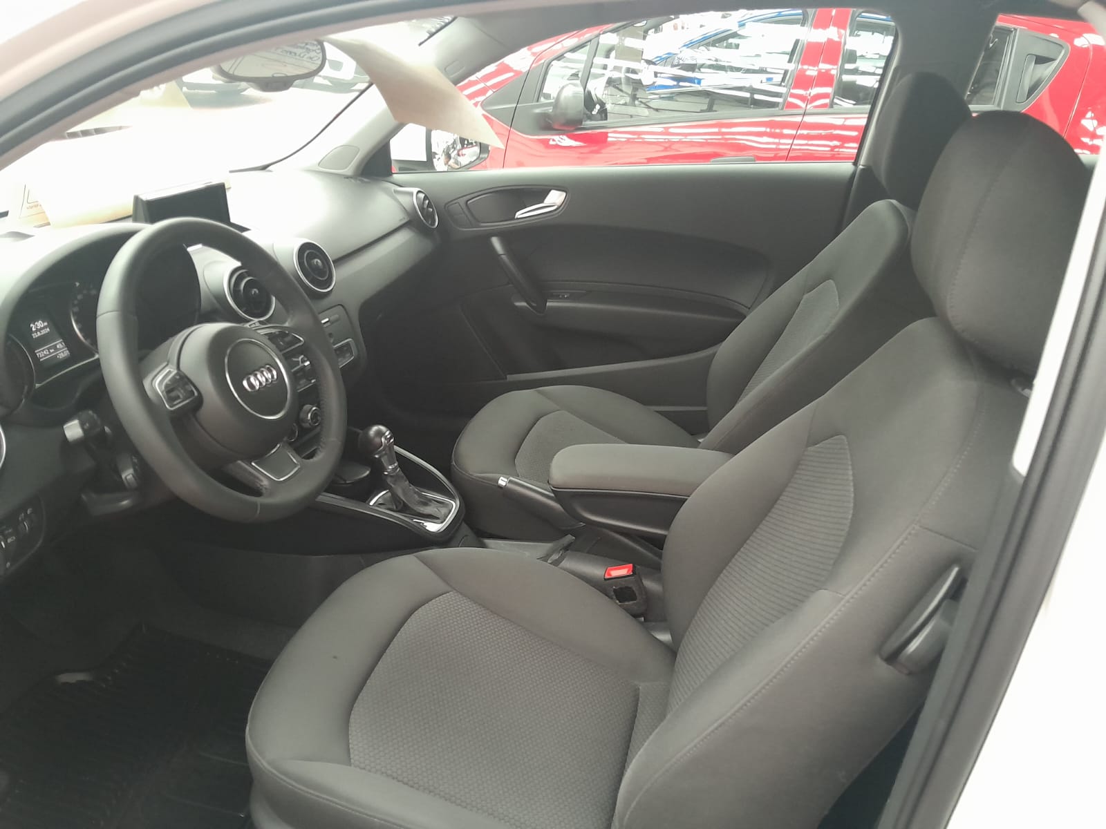 Audi A1 2016 At
